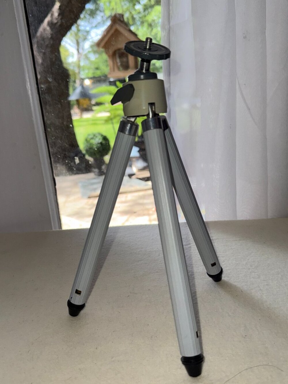 VTG PROFESSIONAL TRAVELER Tripod Monaco 717 Germany Brass Legs Ballhead